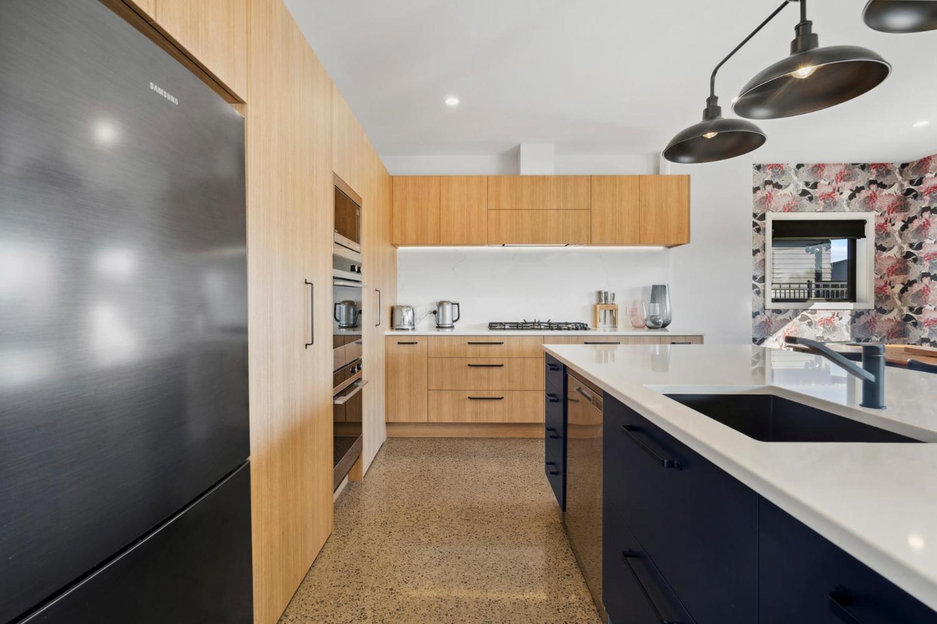 Regent Sanctuary - Martinborough Holiday Home Экстерьер фото